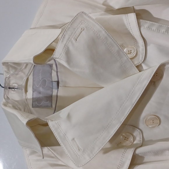 Jessica Simpson Medium creame/off white Short Cotton/polyester trenchcoat. - Picture 7 of 12